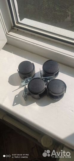 Колесики мебельные