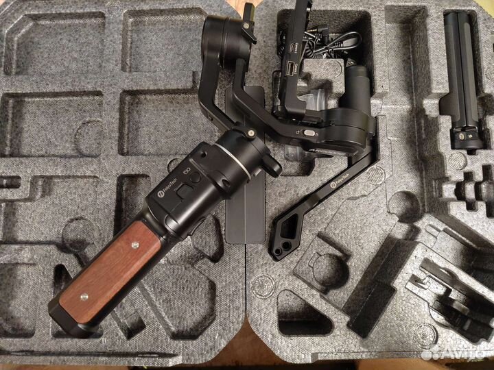 Стабилизатор для съёмки feiyu tech ak2000s