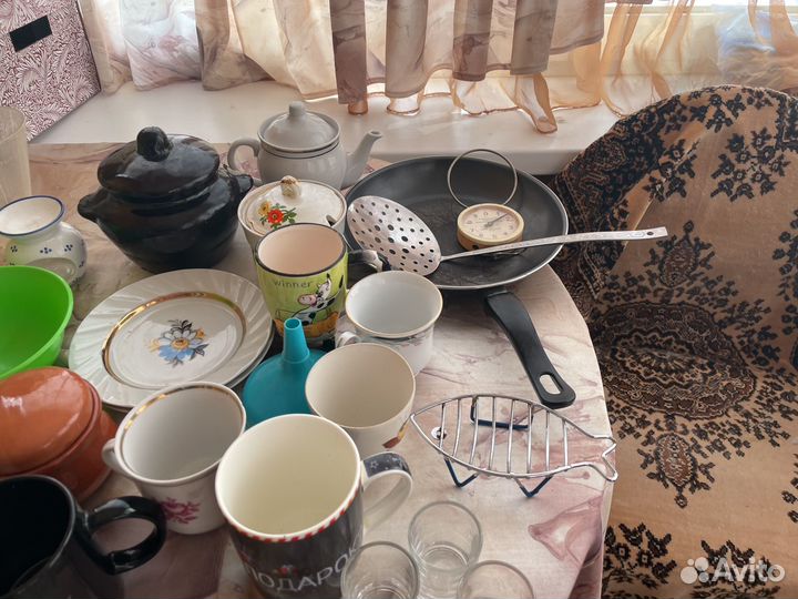 Набор посуды пакетом коробка