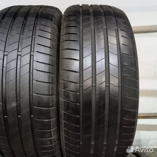 Bridgestone Turanza T005 225/55 R17