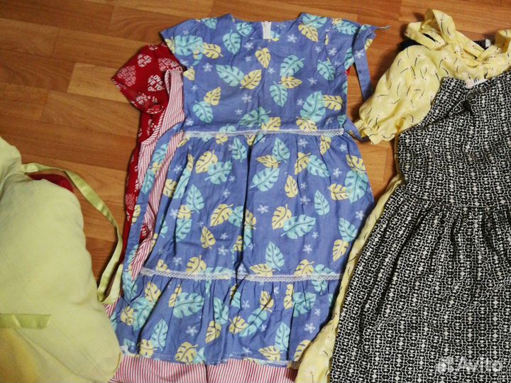 Платье на девочку
