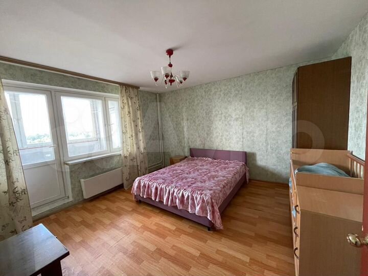 2-к. квартира, 58 м², 13/17 эт.