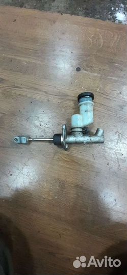 Главный цилиндр сцепления Hyundai Accent 2