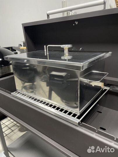 Коптильня для горячего копчения с гидрозатвором