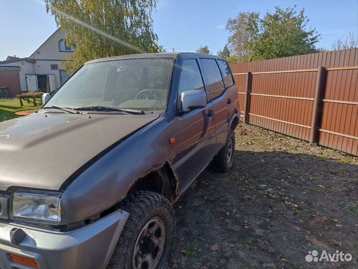 Nissan terrano 2 в разбор по запчастям