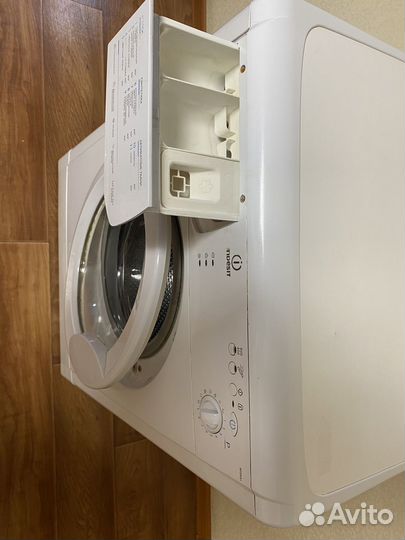 Стиральная машина indesit wisn81