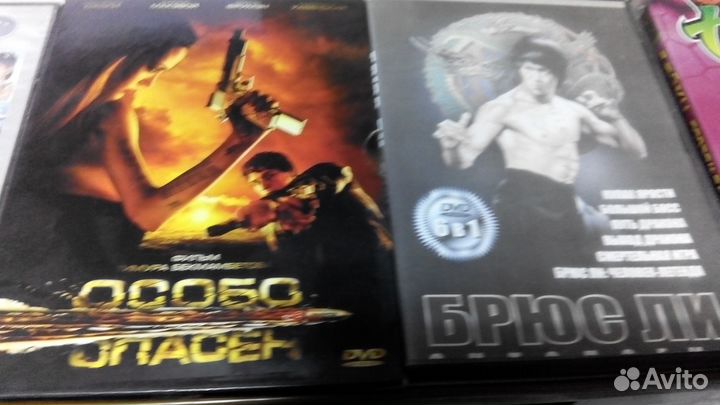 DVD плеер BBK DV 525SI с караоке переходник на пк