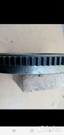 Маховик на м 412