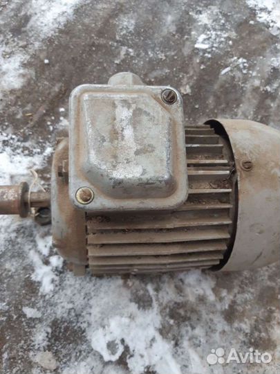 Электро двигатель на 380