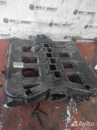 Коллектор впускной Chrysler 300M седан 3.5 2000