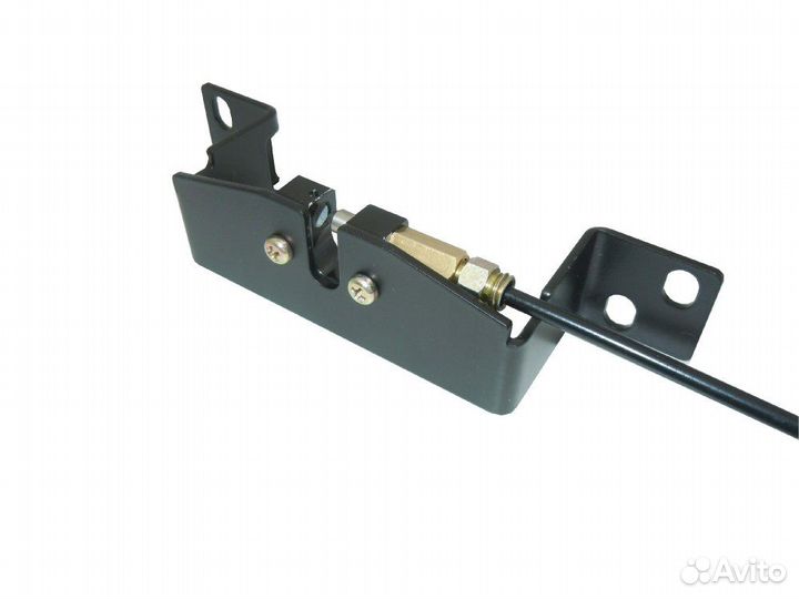 Замок капота с установкой Megalock