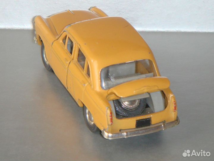 Москвич 403 Сделано в СССР номерной А7 1975-77 гг