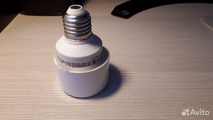 Переходник цоколь-розетка