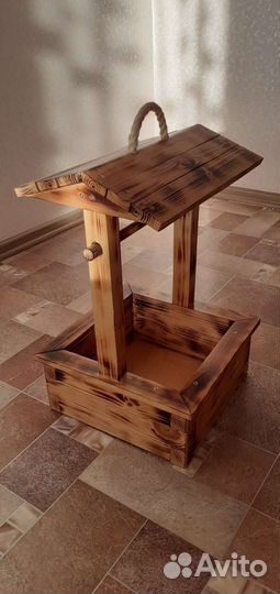 Подарок.Колодец декоративный