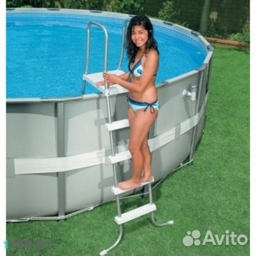 Лестницы для бассейнов (разные размеры)