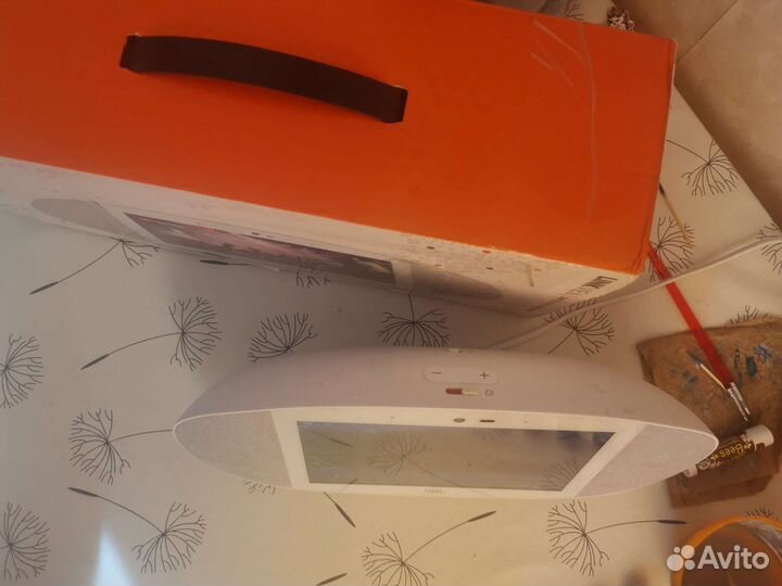 Умная колонка-дисплей JBL link View by Harman