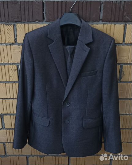 Костюм классический 40