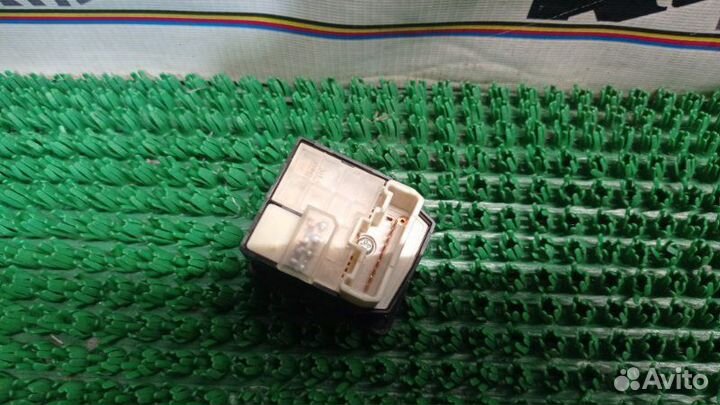 Блок управления зеркалами Toyota Ipsum ACM26