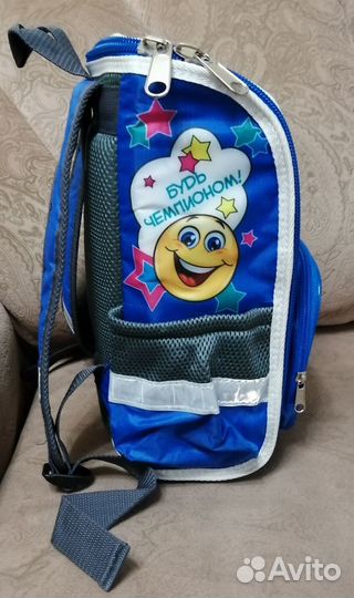 Портфель школьный новый
