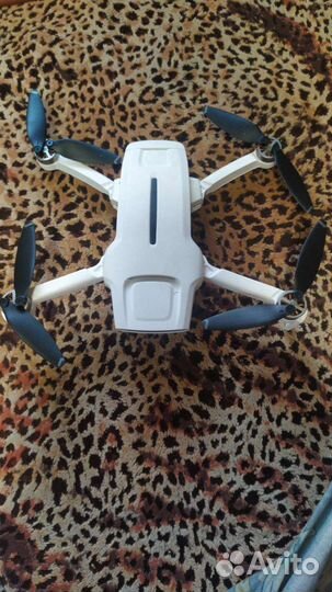 Квадрокоптер fimi x8 mini