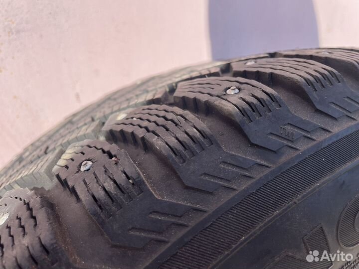 Nokian Tyres Nordman 4 235/55 R17
