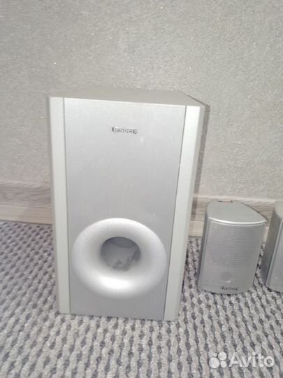 Домашний кинотеатр