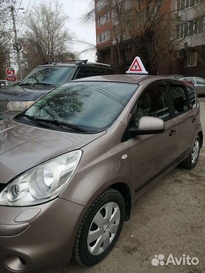 Инструктор по вождению, автомат