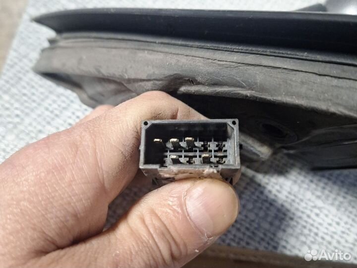 Боковое зеркало Правое audi а6с5