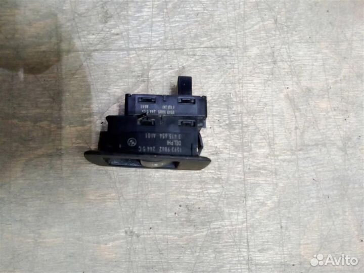 Кнопка стеклоподъемника от BMW X3 E83 2004-2010