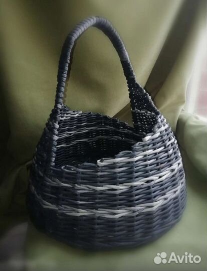 Корзина плетеная