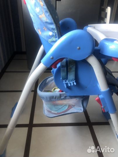 Детский стульчик для кормления
