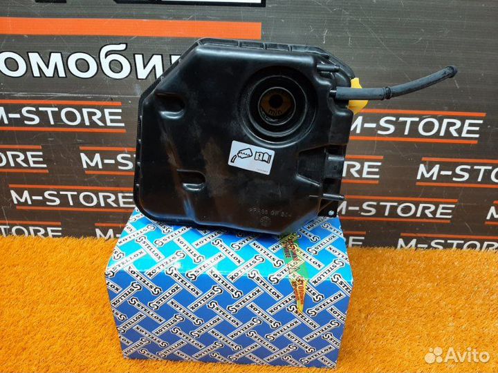 Бачок расширительный Volkswagen Touareg 7L