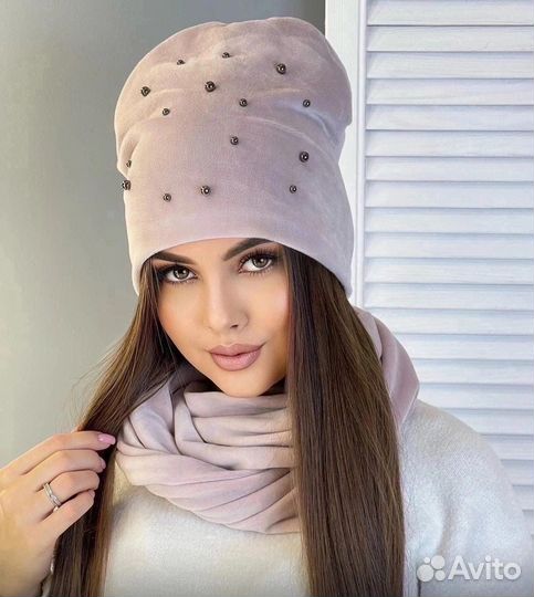 Женская шапка и шарф комплект новая