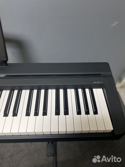 Цифровое пианино yamaha p 45 + стойка