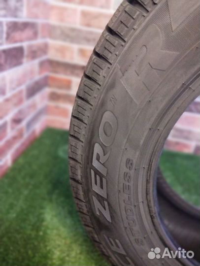 Pirelli Ice Zero FR 175/65 R14 82T