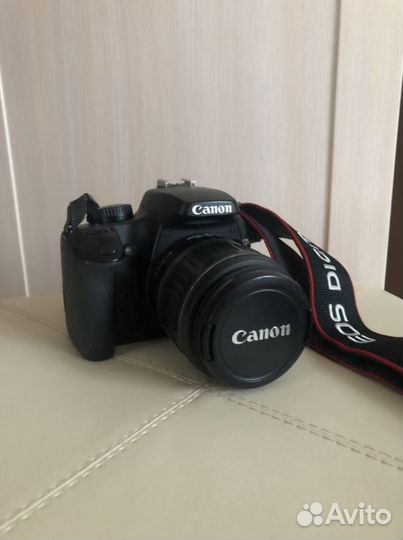 Зеркальный фотоаппарат