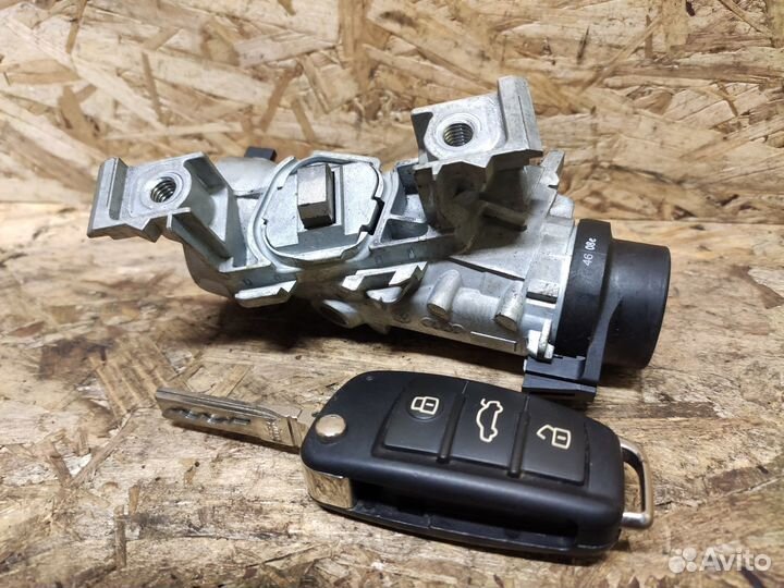 Замок зажигания Audi A3 8P рестайлинг 2