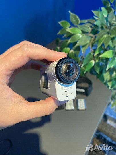 Экшн камера Sony FDR-X3000R