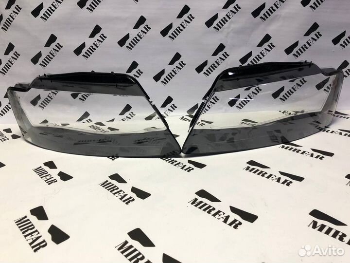 Правое стекло фары Audi A5 8T 2007-2011 Дорестайли