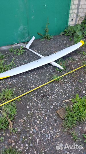 Радиоуправляемый самолет