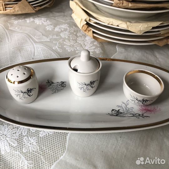 Сервиз столовый СССР Хризантема из 30 предметов