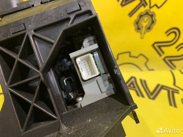 Селектор АКПП Lexus Gs430 UZS190 3UZ-FE 2005.10