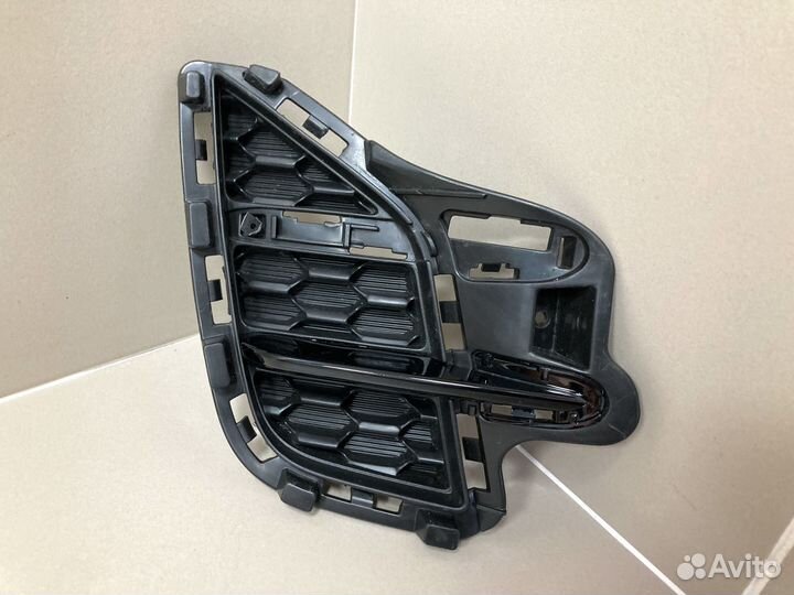 Накладка правая заднего бампера Kia Rio X-Line