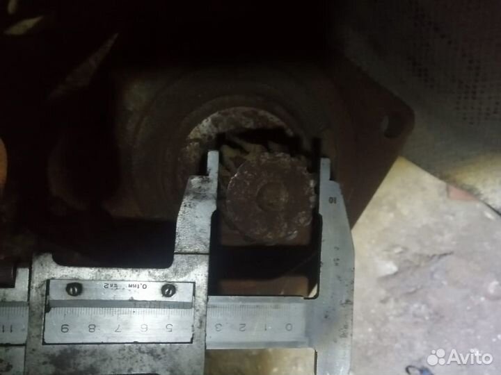 Гидромотор caterpillar