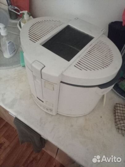 Фритюрница robertbosch hausgerate e-nr tfb 2001 fd