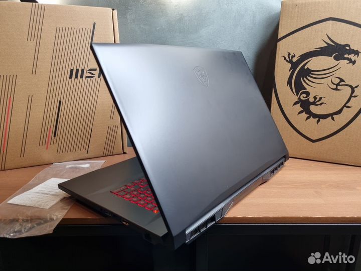 MSI Katana 17.3