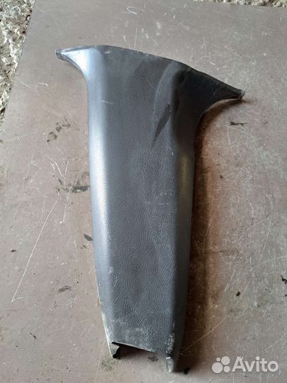 Обшивка стойки Honda Inspire