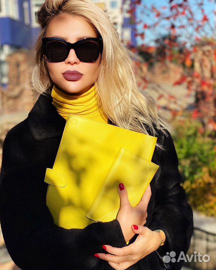 Кошелек и папка из натуральной кожи