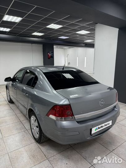 Opel Astra 1.8 AT, 2012, 89 000 км