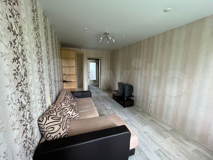 2-к. квартира, 47 м², 4/5 эт.